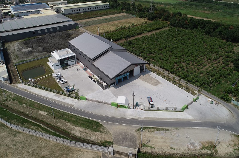 牡蠣殼碳酸鈣生技材料廠
