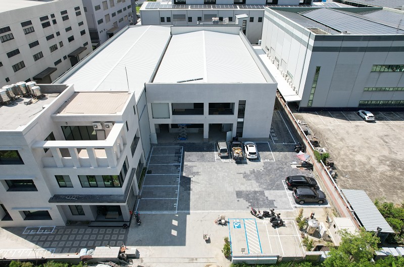 彩宸生活永康區王行段廠房新建工程